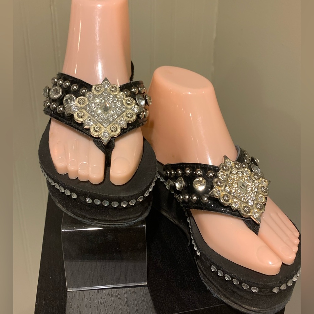 Justin Platform Black Embellished Flip Flops Used Condition Size 5